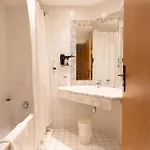Ξενοδοχείο Gruberhof Igls 3*