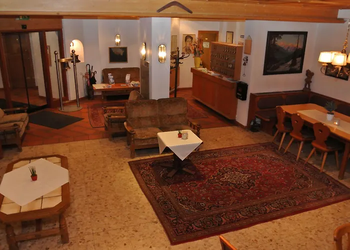 酒店 Gruberhof Igls 3*