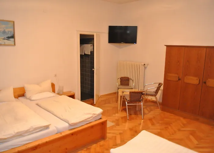 Gruberhof Igls 酒店