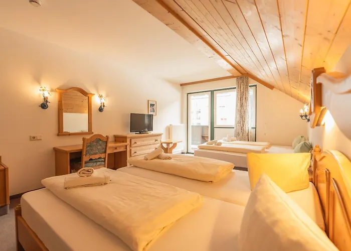 Gruberhof Igls 酒店 3*