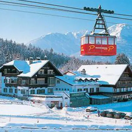 Отель Gruberhof Igls 3*